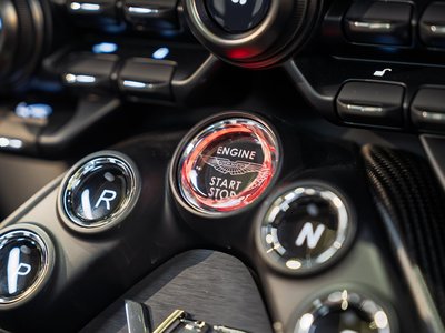 2023 Aston Martin VANTAGE — миниатюра 53