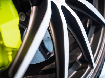 2023 Aston Martin VANTAGE — миниатюра 27