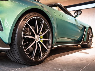 2023 Aston Martin VANTAGE — миниатюра 36