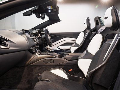 2023 Aston Martin VANTAGE — миниатюра 47