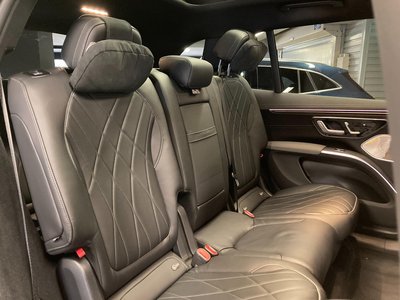 MERCEDES-BENZ EQS - 7