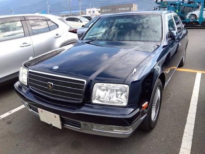 TOYOTA CENTURY - 1