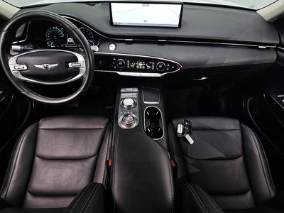 صورة 5 لـ 2022 Genesis GV70