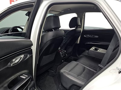 صورة مصغرة 18 لـ 2022 Genesis GV70