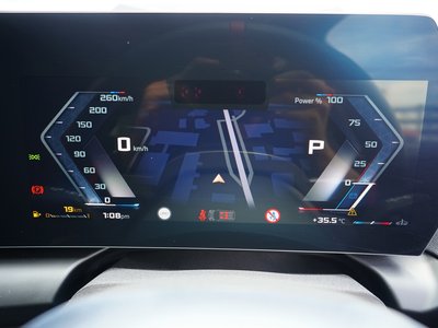 2026 BMW 1 SERIES thumbnail 27