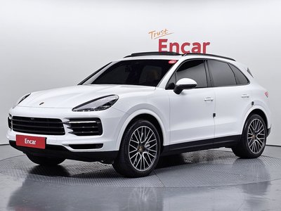 PORSCHE CAYENNE - 1