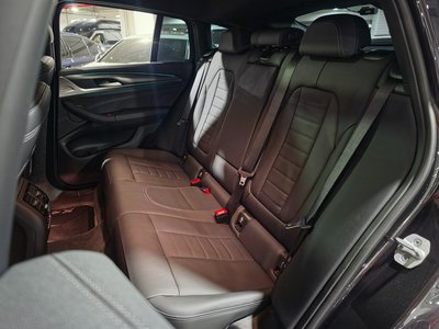 صورة 10 لـ 2024 BMW X4