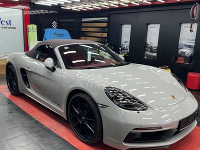 2024 Porsche 718 photo 6