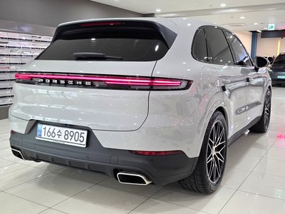 PORSCHE CAYENNE - 6
