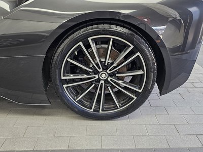 BMW I8 - 8