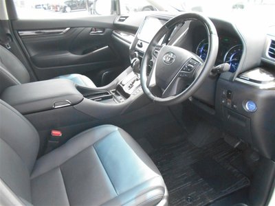 TOYOTA ALPHARD - 10