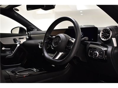 MERCEDES-BENZ CLA - 2