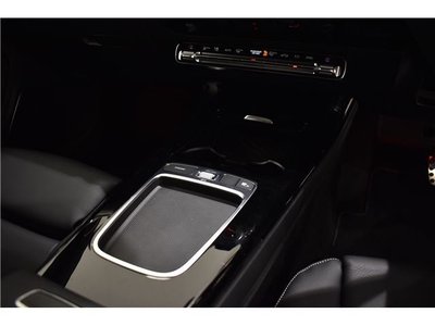 MERCEDES-BENZ CLA - 8