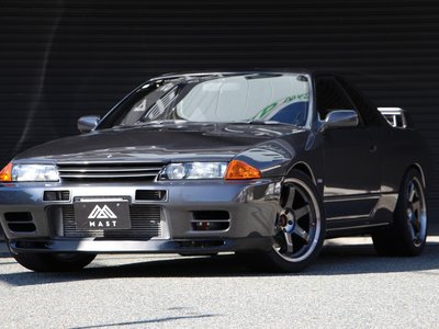 NISSAN SKYLINE GT-R