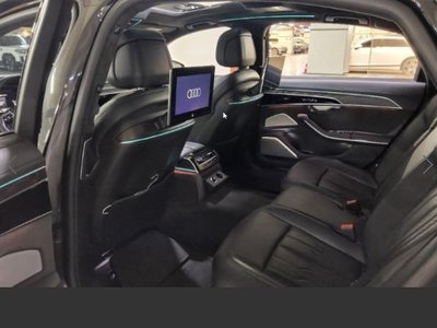 AUDI A8 - 7