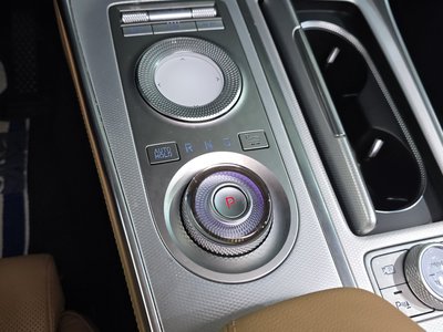 GENESIS GV80 - 9