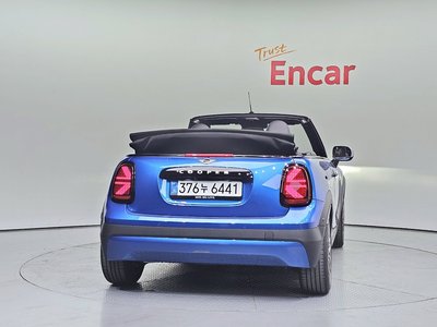 MINI CONVERTIBLE - 4