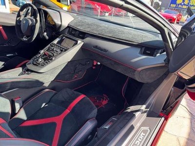 2017 Lamborghini AVENTADOR ROADSTER — миниатюра 34