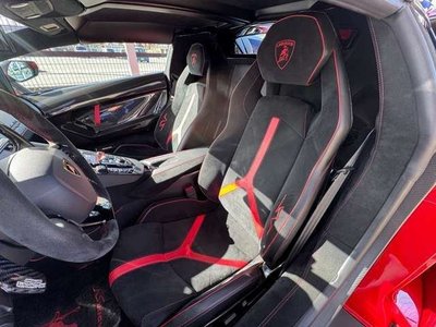 2017 Lamborghini AVENTADOR ROADSTER — миниатюра 33