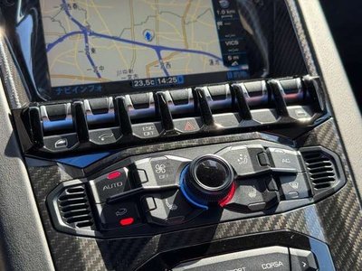 2017 Lamborghini AVENTADOR ROADSTER — миниатюра 22