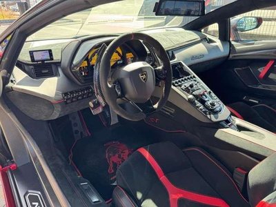 صورة 8 لـ 2017 LAMBORGHINI AVENTADOR ROADSTER