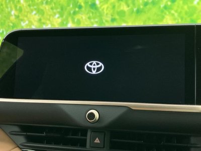 2024 Toyota CROWN SPORT photo 9