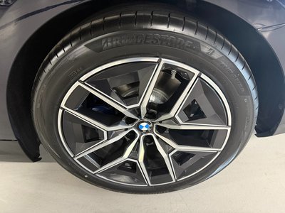 2026 BMW I5 — миниатюра 17