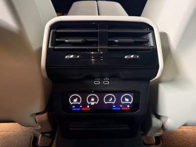 2026 BMW I5 — миниатюра 13