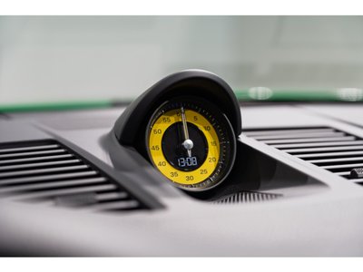 PORSCHE 911 - 9