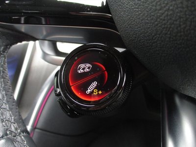 صورة مصغرة 32 لـ 2023 Mercedes-BENZ C-CLASS AMG