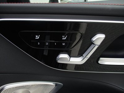 صورة مصغرة 21 لـ 2023 Mercedes-BENZ C-CLASS AMG