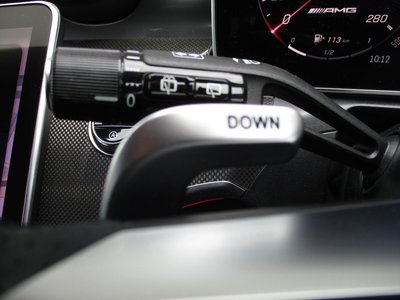 صورة مصغرة 30 لـ 2023 Mercedes-BENZ C-CLASS AMG