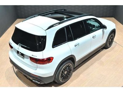 MERCEDES-BENZ GLB - 9