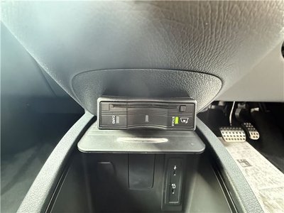 صورة مصغرة 18 لـ 2021 Mercedes-BENZ V-CLASS