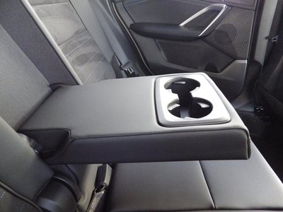 2025 BMW X1 缩略图 16