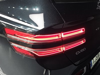 GENESIS GV80 - 10