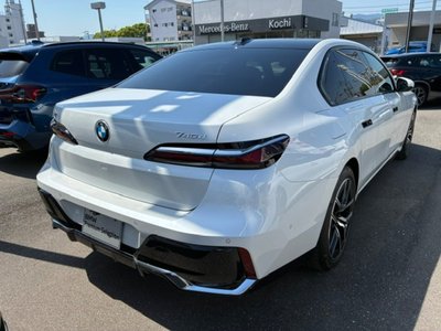BMW 7 SERIES - 6