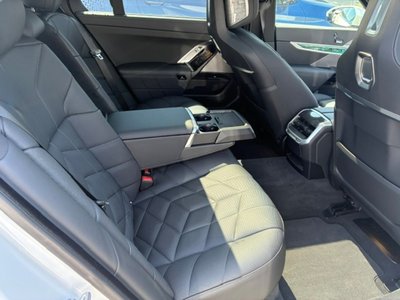 صورة مصغرة 12 لـ 2023 BMW 7 SERIES