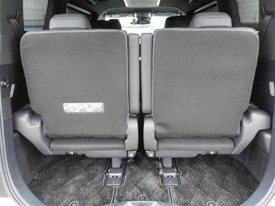 2023 Toyota ALPHARD — миниатюра 18