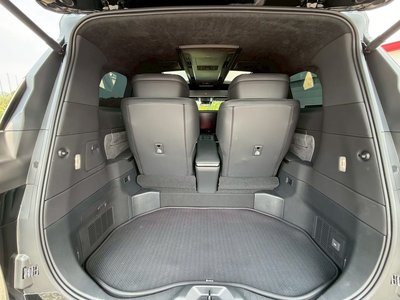 2024 Lexus LM — миниатюра 78