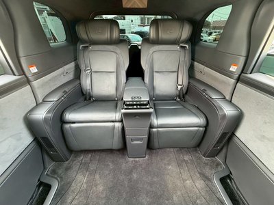 2024 Lexus LM — миниатюра 59