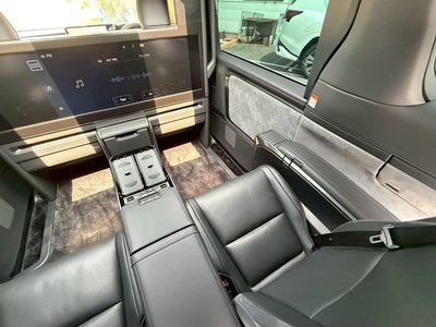 2024 Lexus LM — миниатюра 63