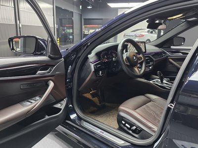 2023 BMW 5 SERIES 缩略图 13