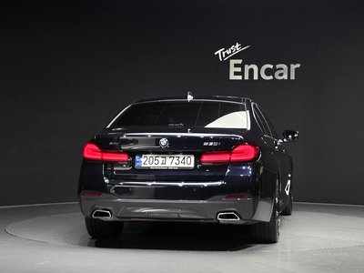 2023 BMW 5 SERIES 照片 4