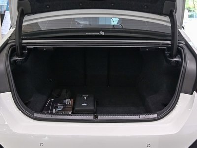 BMW 5 SERIES - 5