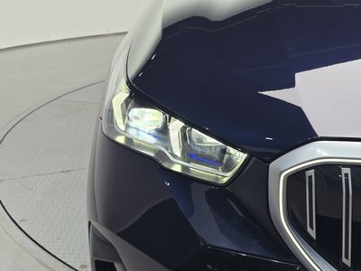 2023 BMW 5 SERIES photo 9