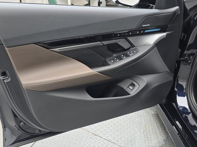 2023 BMW 5 SERIES 缩略图 14