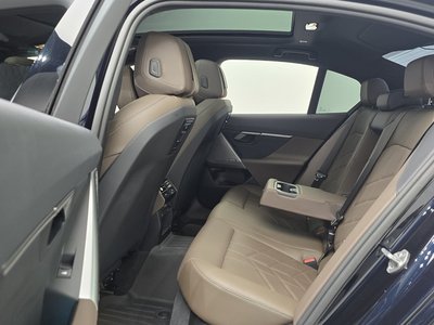 2023 BMW 5 SERIES 缩略图 18