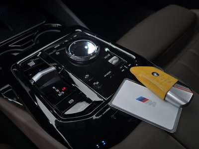 2023 BMW 5 SERIES 缩略图 12