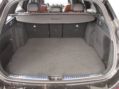 MERCEDES-BENZ C-CLASS AMG - 7